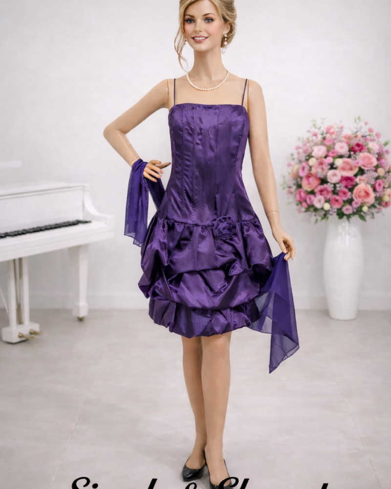 2026/01/1000070743.png Women Midi Dress