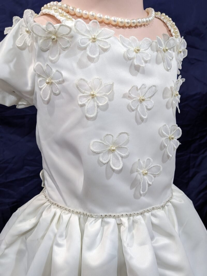 Girl dress